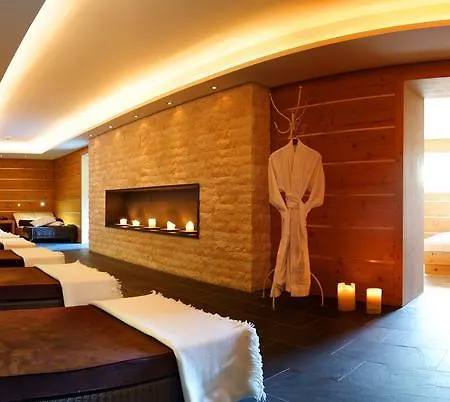 ホテル Gut Weissenhof 4*